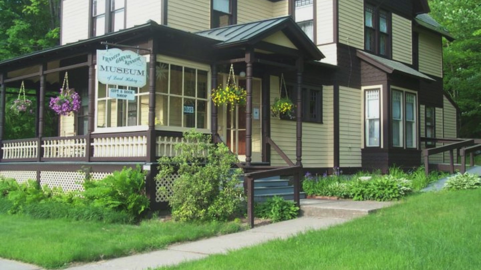 Load video: Discover Lake Luzerne History